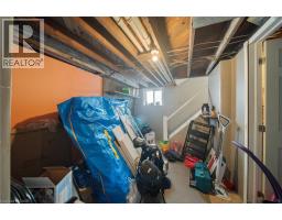 16 ONEIDA Street - 41