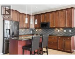 23 MATHEWS Court - 5