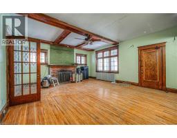 916 QUEENSTON Road - 11