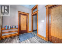 916 QUEENSTON Road - 25