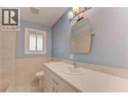 27 MARGARET Avenue N - 18