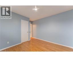 27 MARGARET Avenue N - 20