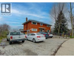 27 MARGARET Avenue N - 33