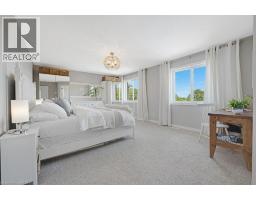 160 FREURE Drive - 25