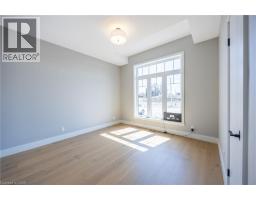 34 ANDREW Avenue - 10