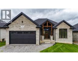 34 ANDREW Avenue - 2