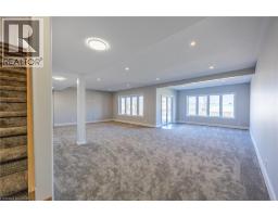 34 ANDREW Avenue - 24