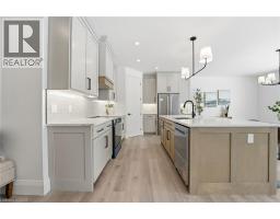 130 LA SALETTE Road - 11