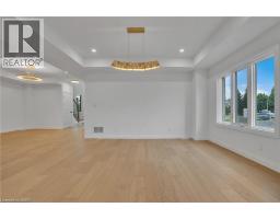 382 SOUTHCOTE Road - 19