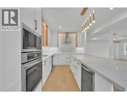 382 SOUTHCOTE Road - 25