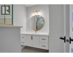 382 SOUTHCOTE Road - 31