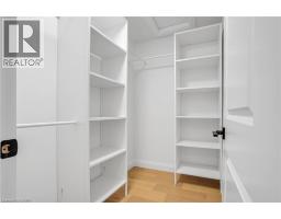 382 SOUTHCOTE Road - 40