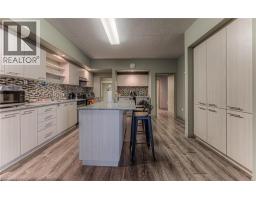 8 HICKORY Street W UnitNo. 401 - 13