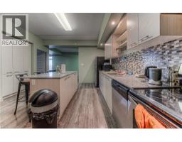 8 HICKORY Street W UnitNo. 401 - 19