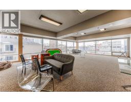 8 HICKORY Street W UnitNo. 401 - 31