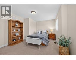 25 SOUTHWOOD Crescent - 28