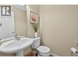 25 SOUTHWOOD Crescent - 32