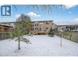 25 SOUTHWOOD Crescent - 39