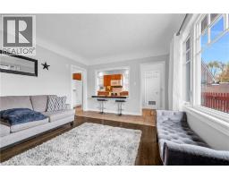 541 COURTLAND Avenue E - 12