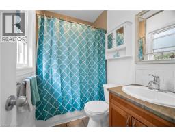 541 COURTLAND Avenue E - 17