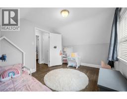 541 COURTLAND Avenue E - 19