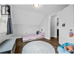 541 COURTLAND Avenue E - 20