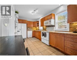 541 COURTLAND Avenue E - 8