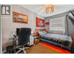 250 AINSLIE Street S UnitNo. 72 - 18