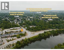 250 AINSLIE Street S UnitNo. 72 - 29