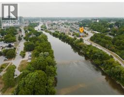 250 AINSLIE Street S UnitNo. 72 - 34