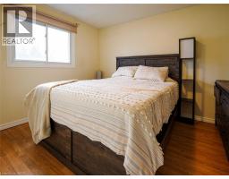 242 RICHARDSON Drive - 13