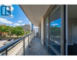 85 DUKE Street W UnitNo. 402 - 17