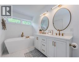 195 RIVERBANK Drive - 21