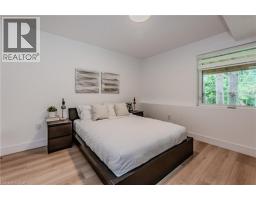 195 RIVERBANK Drive - 23