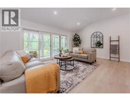 195 RIVERBANK Drive - 26