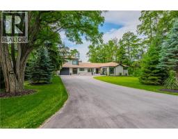 195 RIVERBANK Drive - 4