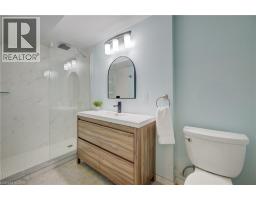 279 FERNDALE Place - 32