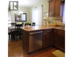 209 KINGFISHER Avenue - 14