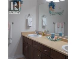 209 KINGFISHER Avenue - 28