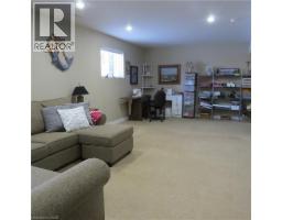 209 KINGFISHER Avenue - 35