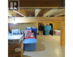 209 KINGFISHER Avenue - 38