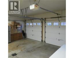 209 KINGFISHER Avenue - 40