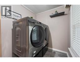 17 BERTHA Street - 14