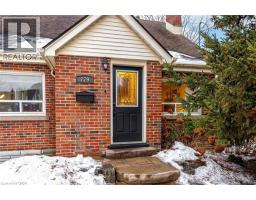 779 ROCKWAY Drive - 3
