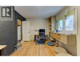 257 GUELPH Street - 27