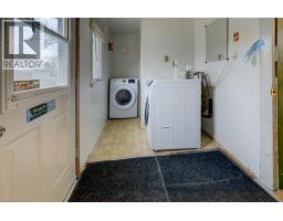 99 WOOLWICH Street S - 18