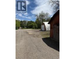 99 WOOLWICH Street S - 34