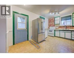 99 WOOLWICH Street S - 8