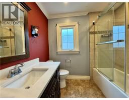 12 SPRUCE Street - 14