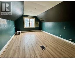 12 SPRUCE Street - 22